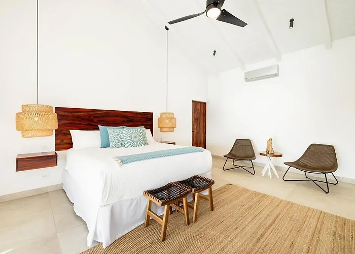 Villa Beachfront Cliff 300 Degrees Ocean Views, Pool And Jacuzzi Playa Flamingo