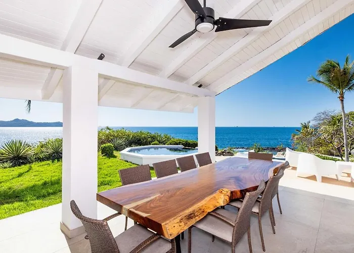 Villa Beachfront Cliff 300 Degrees Ocean Views, Pool And Jacuzzi *