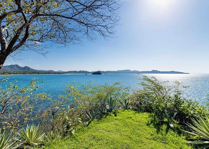Villa Beachfront Cliff 300 Degrees Ocean Views, Pool And Jacuzzi Playa Flamingo
