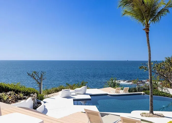 Beachfront Cliff 300 Degrees Ocean Views, Pool And Jacuzzi Playa Flamingo