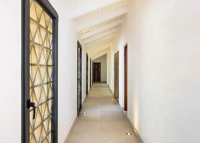 Beachfront Cliff 300 Degrees Ocean Views, Pool And Jacuzzi Villa Playa Flamingo