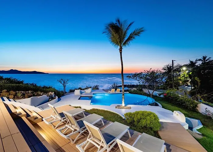 Beachfront Cliff 300 Degrees Ocean Views, Pool And Jacuzzi * Playa Flamingo